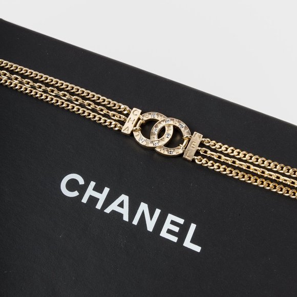 Chanel A21 Light Gold CC Triple Chain Choker - Picture 6 of 7